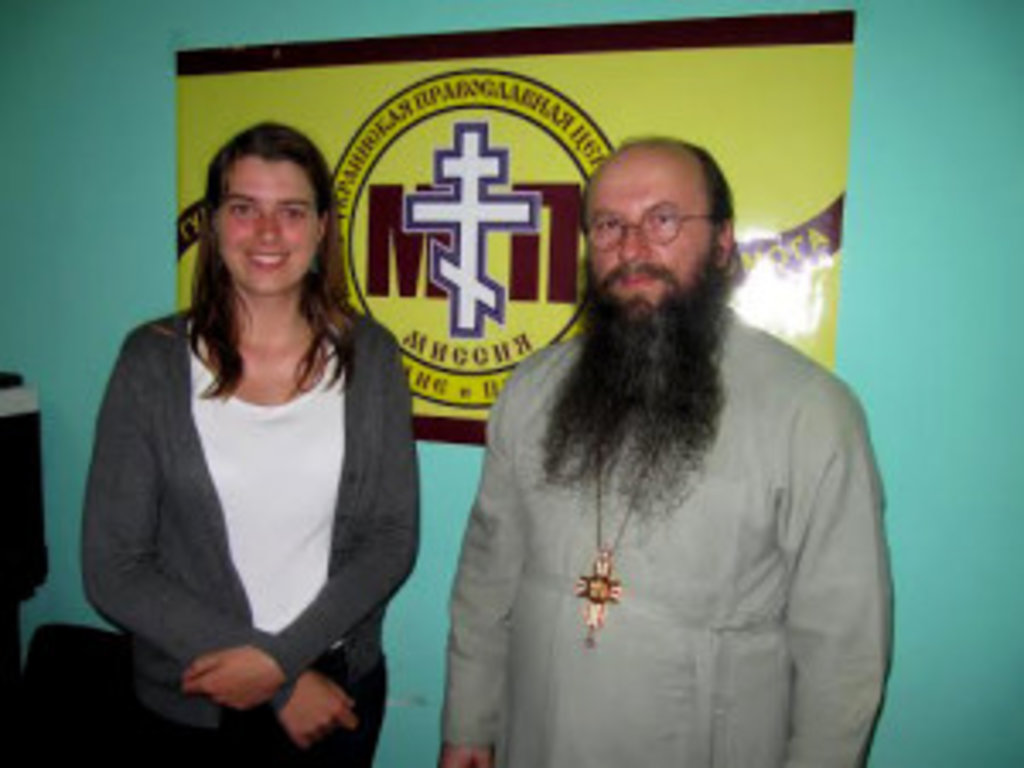На зустрічі глави Синодального відділу УПЦ з соціально-гуманітарних питань протоієрея Владислава Диханова з керівником проектів «Diakonie Katastrophenhilfe» в Європі Аннет Вібе (Annette Wiebe) 