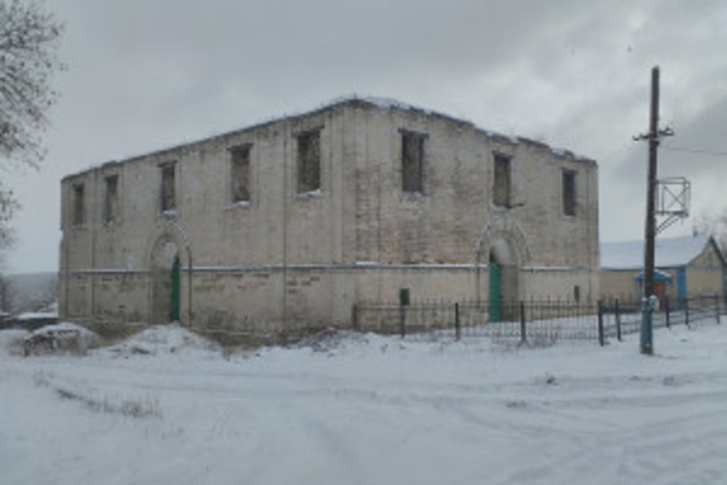 Покровский храм XIX века, разрушенный в советские годы. До войны планировалось его восстановление