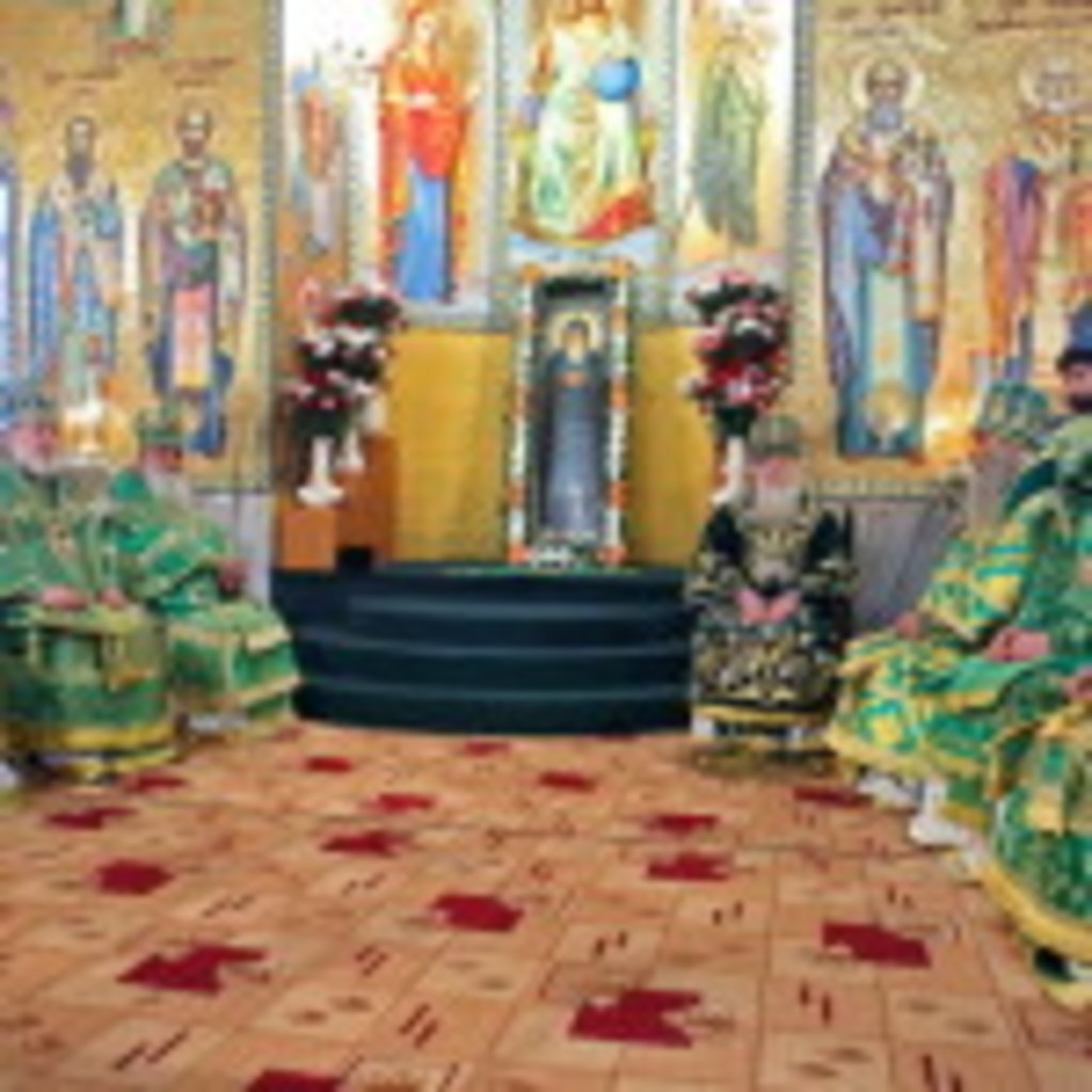 2016-ий рік віряни Української Православної Церкви розпочали зі спільної молитви за Україну перед мощами преподобного Амфілохія Почаївського