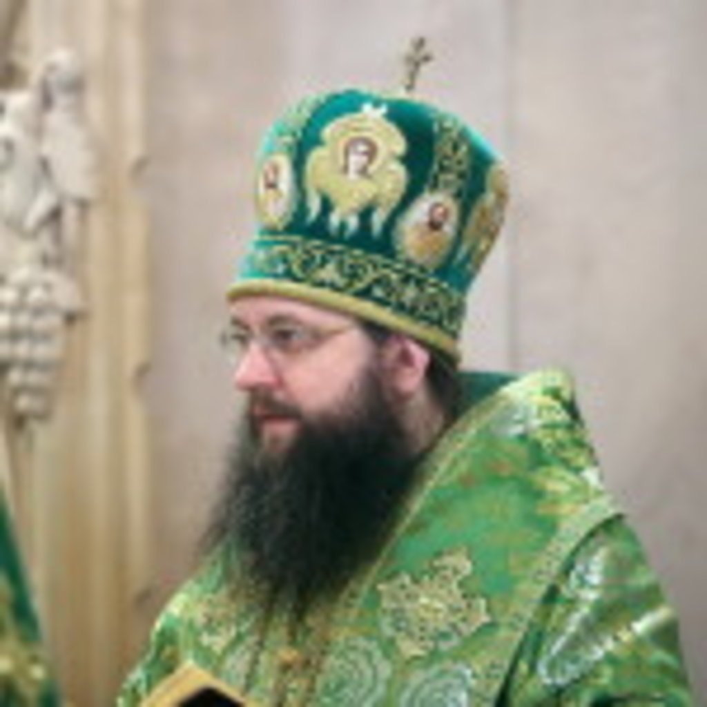 2016-ий рік віряни Української Православної Церкви розпочали зі спільної молитви за Україну перед мощами преподобного Амфілохія Почаївського