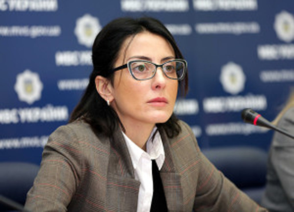 Х. Деканоїдзе