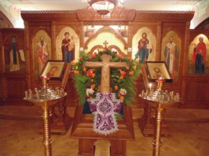 Як свято Винесення Чесних Древ Животворящого Хреста Господнього пов’язане з початком Успенського посту