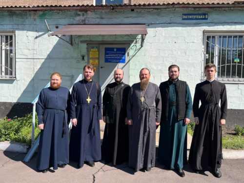 Духовенство Кам’янської єпархії вчергове здало кров для потреб воїнів і недужих