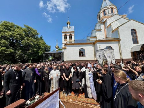 На Закарпатті звершили чин похорону духівника Мукачівської єпархії протоієрея Георгія Чулей
