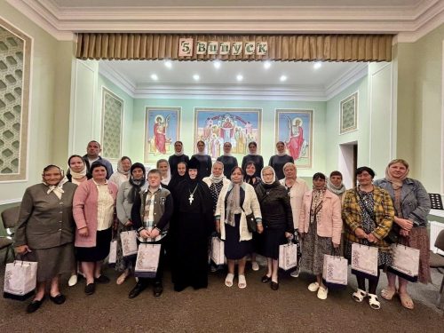 Молитва та фахова допомога: У Зимненській обителі триває програма психологічної опіки «Підтримка родин Героїв»