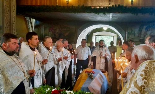 Священнослужителі єпархій УПЦ звершили відспівування полеглих захисників України